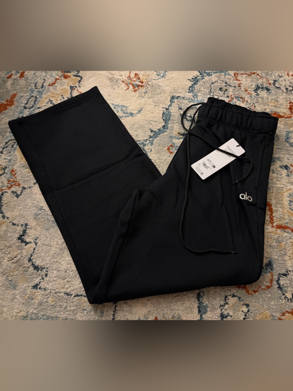 NWT Alo Yoga Accolade Hoodie & Sweatpants Matching Set Black - Picture 4 of 7